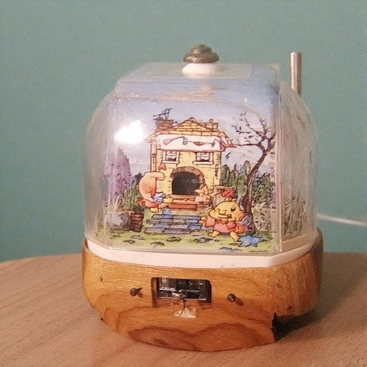 Mechanical wooden music box