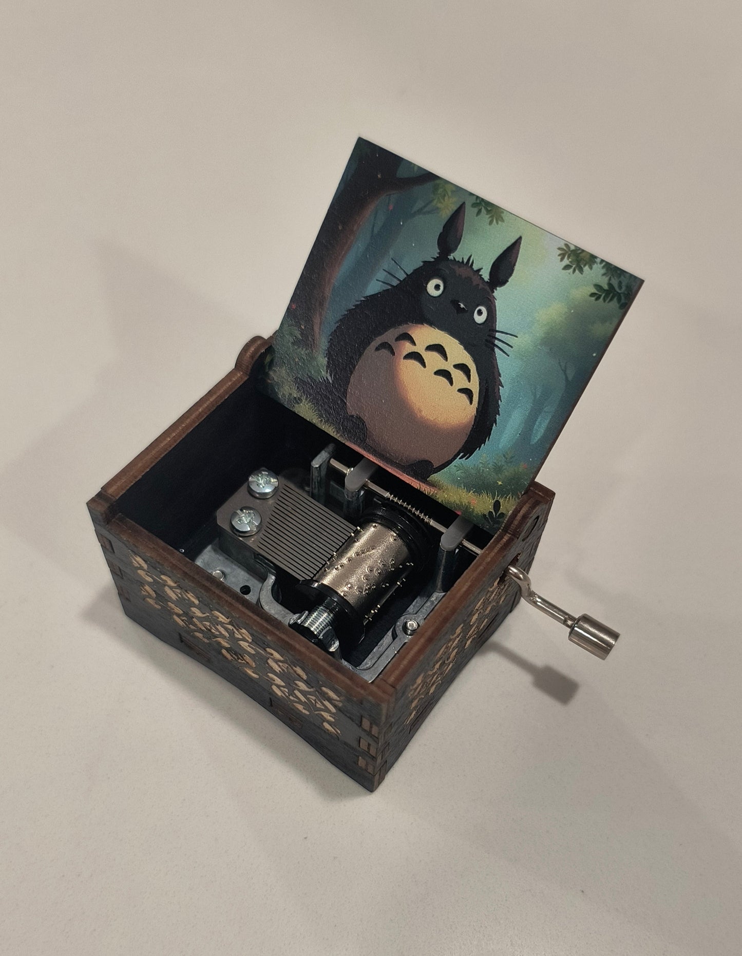 Totoro music box | Tonari no totoro | Anime inspired