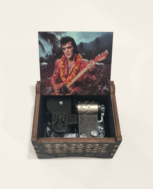Elvis Presley musix box playing the song Can't help falling in love