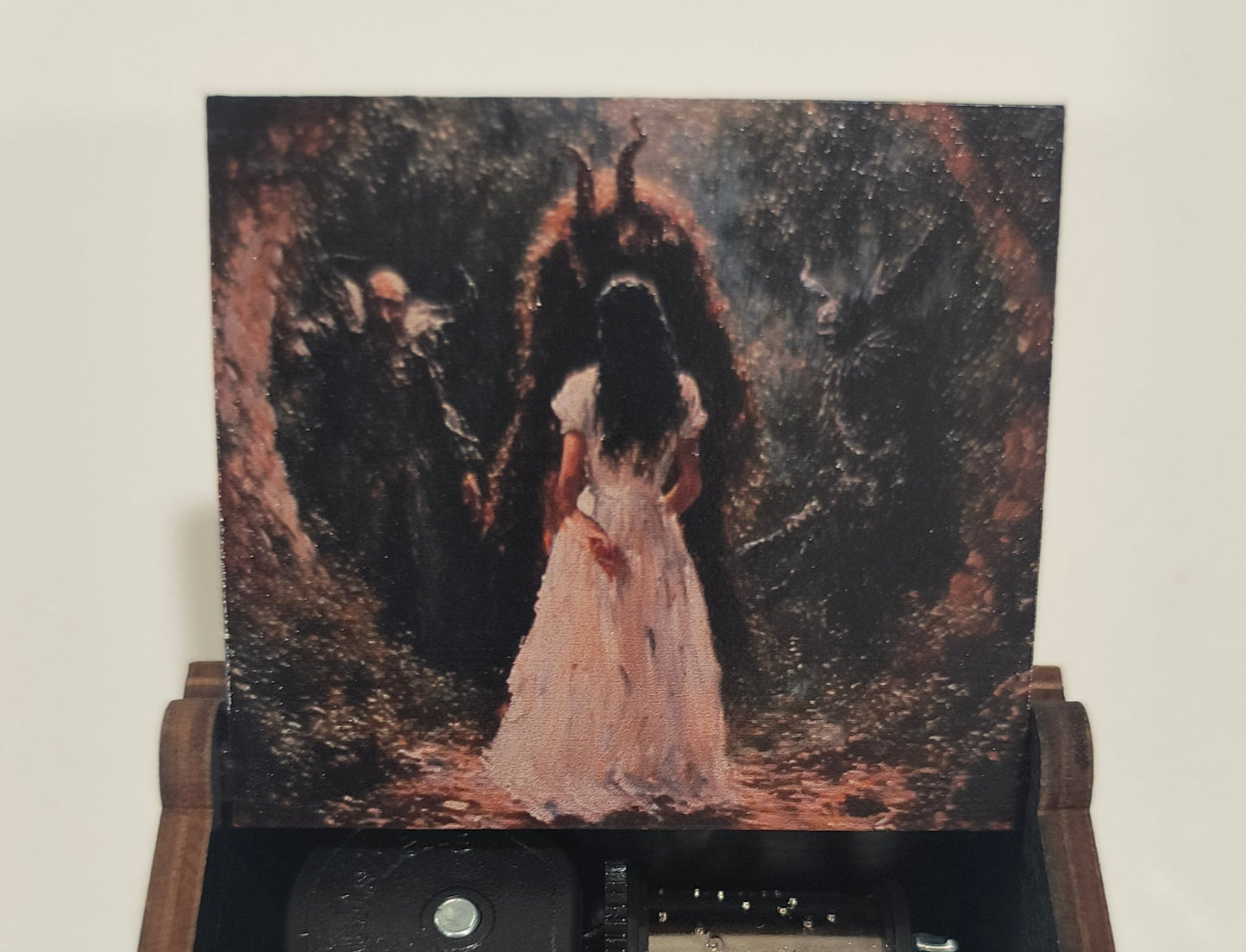 Labyrinth music box | As the world falls down